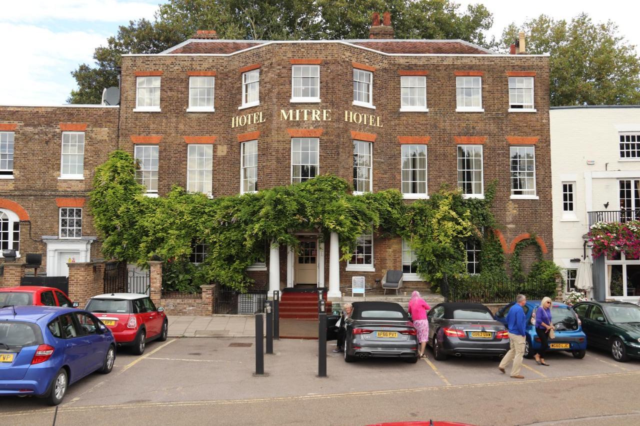 Hampton Court - The Kings Rest Appartement Molesey Buitenkant foto